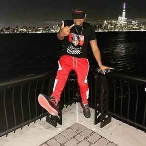 Meet your Posher, Justin